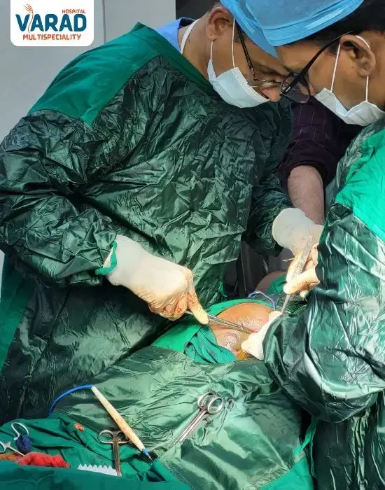 Dr Vinayak performing piles surgery in Pune